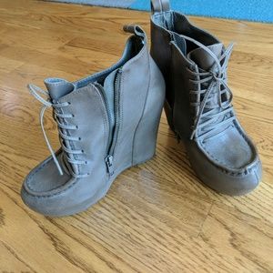 Steve Madden platform booties